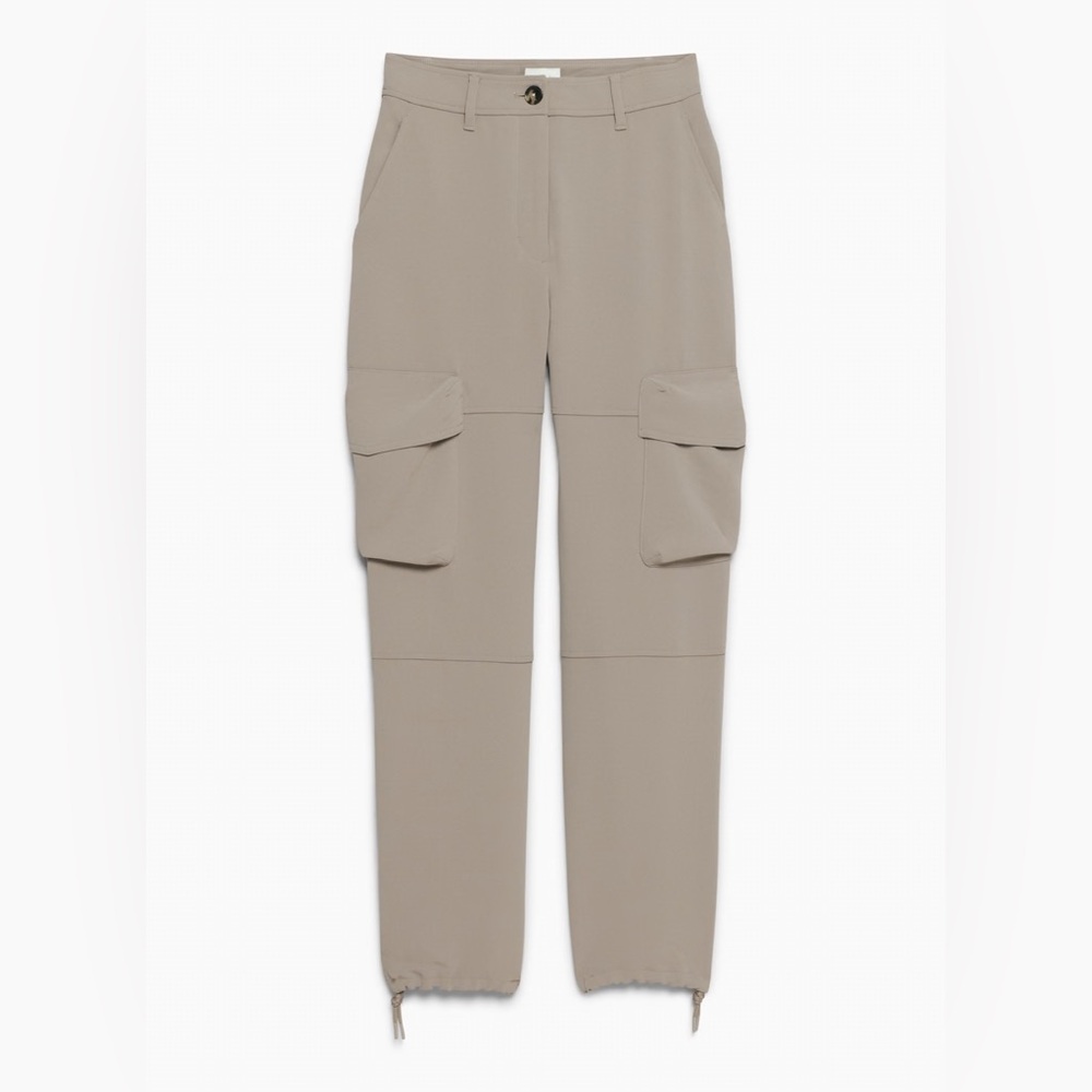 Aritzia | New Project Cargo Pants - Modern Taupe